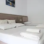 Duro Hotel *