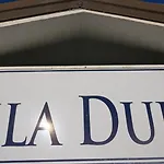 Hotel Duro *