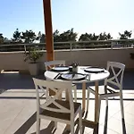 Duro Ξενοδοχείο *
