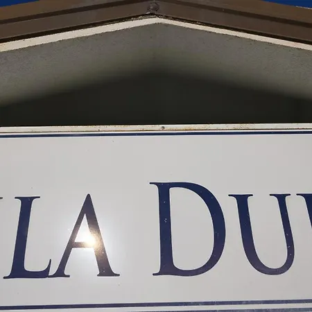 Hotel Duro *