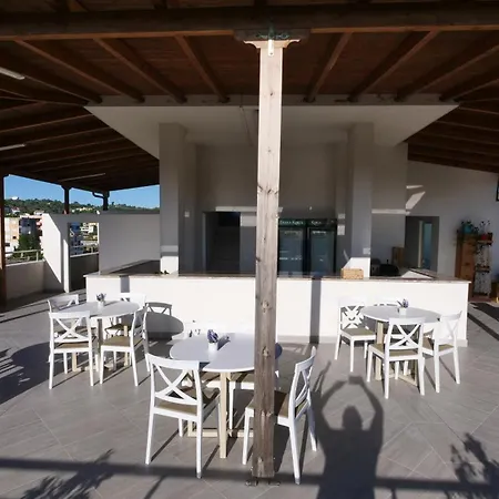 Hotel Duro *
